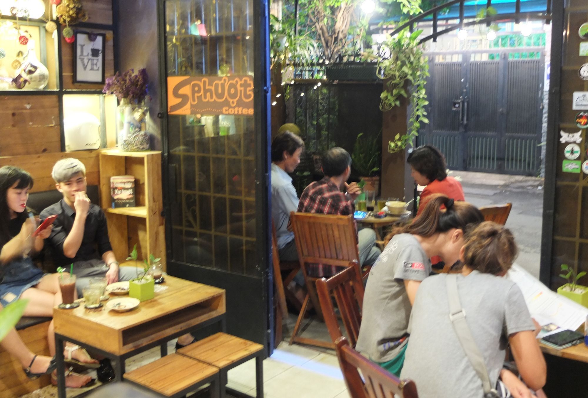 S Phuot Homestay - 3A Lam Son, Ward 2, Tan Binh District Ho Či Minovo Město Exteriér fotografie